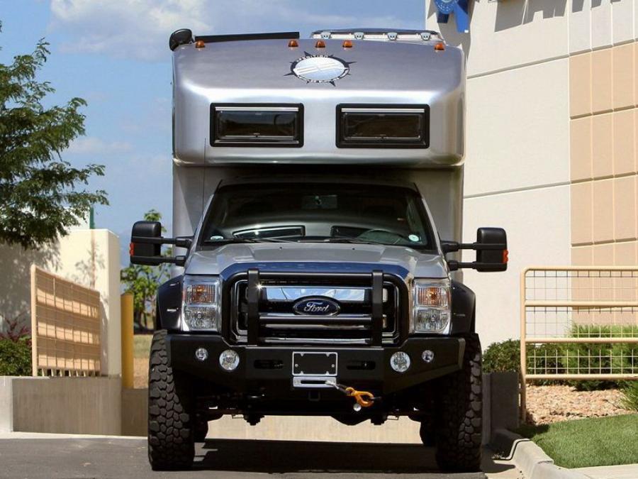  Ford EarthRoamer XV-LTS Crew Cab 2011 года  (фото 9 из 9)